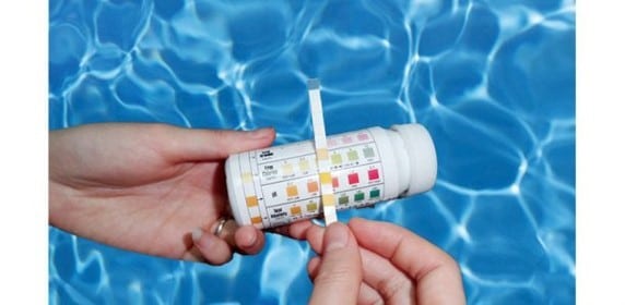 How to Test and Maintain Your Swimming Pool Water