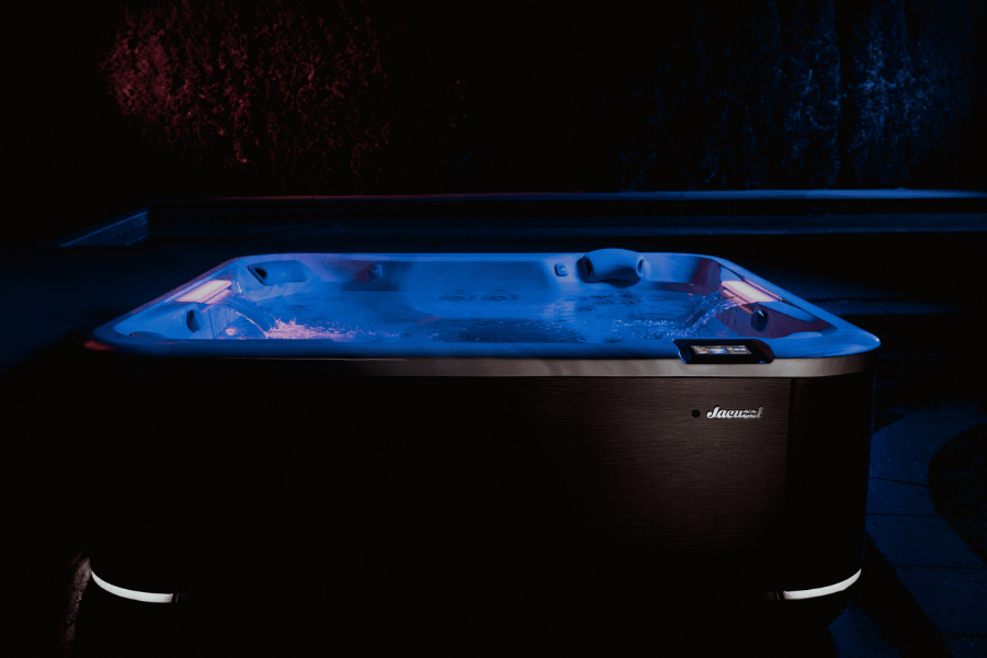 Luxury Hot Tubs in DFW: The J-4™ & J-5™ Redefine Modern Backyard Living